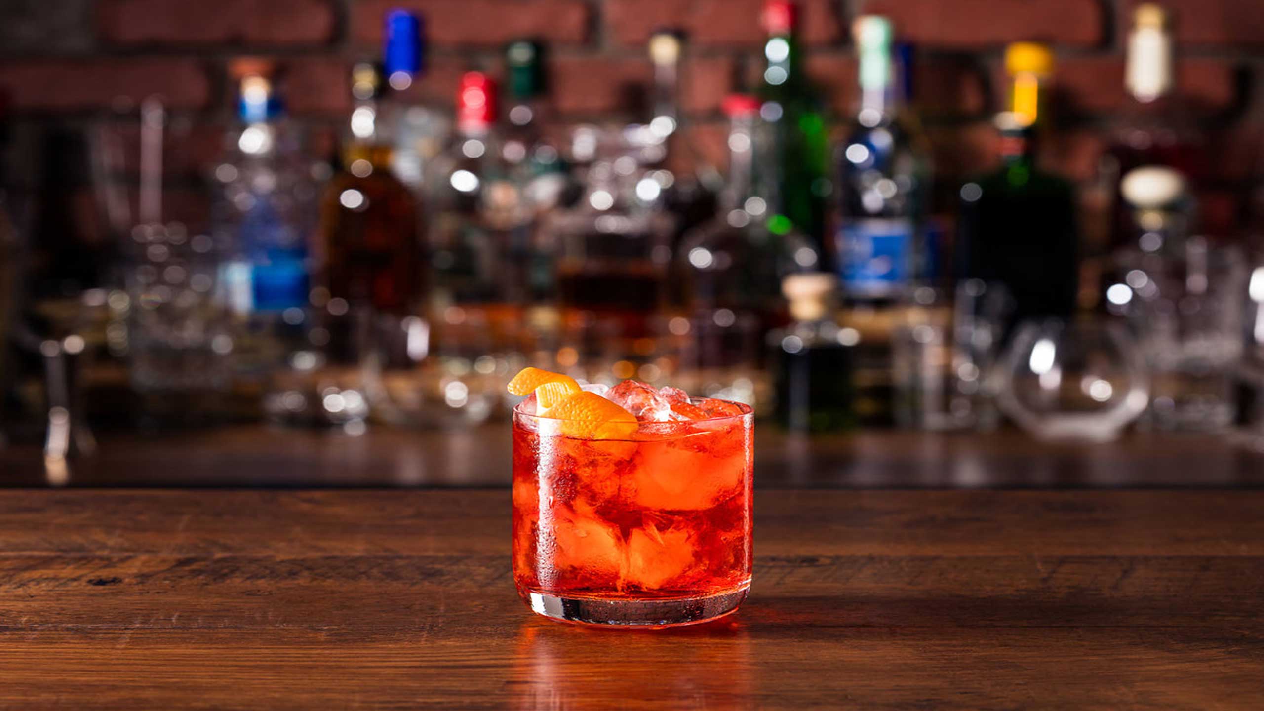 9 consejos para hacer el Negroni perfecto, según una bartender