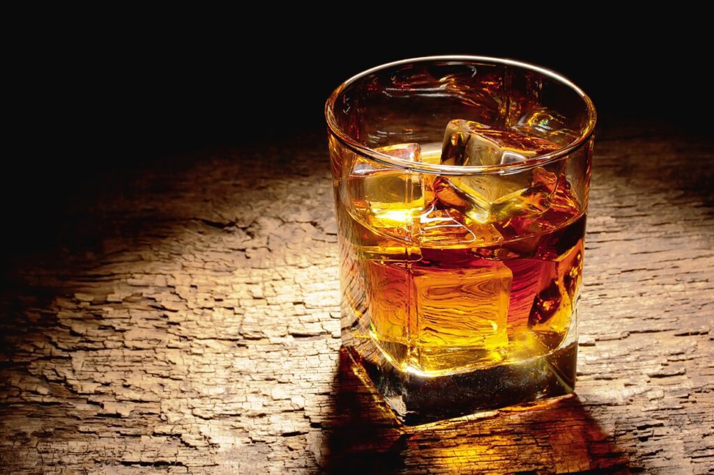 Guerra en el mundo del whisky: la tecnología ya permite "añejar" al instante